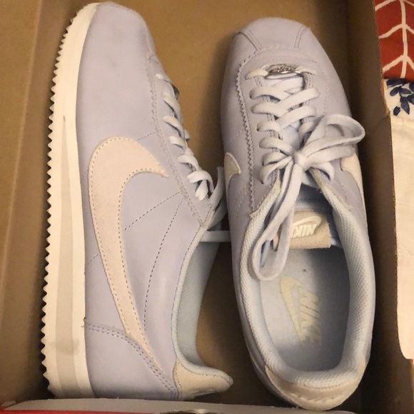 nike cortez poshmark
